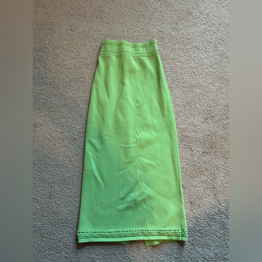 House of Harlow lime Green Women's skirt